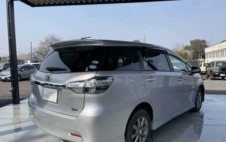 Toyota Wish II, 2017 год, 1 099 000 рублей, 10 фотография