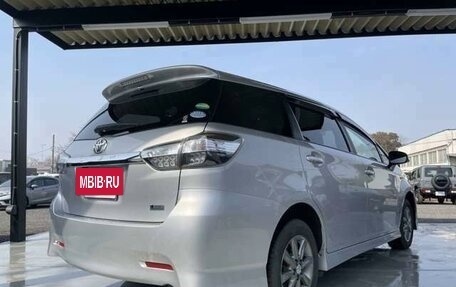 Toyota Wish II, 2017 год, 1 099 000 рублей, 9 фотография