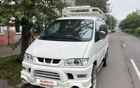 Mitsubishi Delica IV, 2000 год, 1 900 000 рублей, 3 фотография