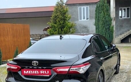 Toyota Camry, 2019 год, 2 560 000 рублей, 2 фотография