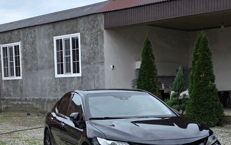 Toyota Camry, 2019 год, 2 560 000 рублей, 10 фотография
