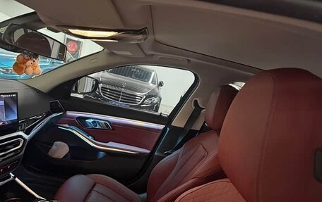 BMW 3 серия, 2024 год, 3 300 000 рублей, 8 фотография