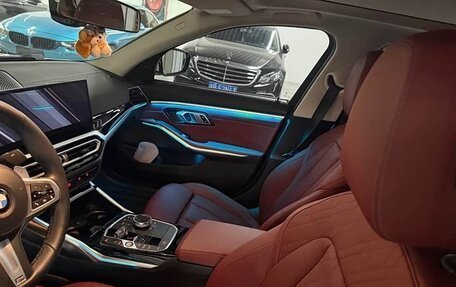 BMW 3 серия, 2024 год, 3 300 000 рублей, 9 фотография