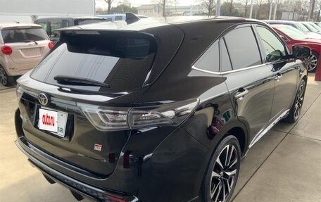 Toyota Harrier, 2017 год, 2 210 000 рублей, 4 фотография