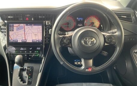 Toyota Harrier, 2017 год, 2 210 000 рублей, 12 фотография