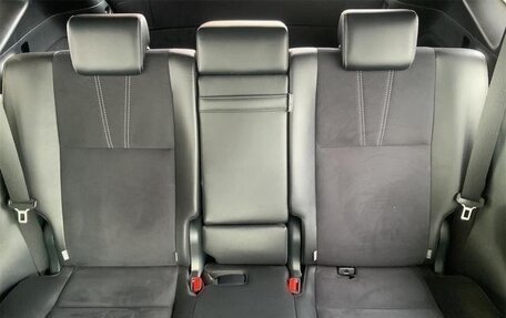 Toyota Harrier, 2017 год, 2 210 000 рублей, 24 фотография
