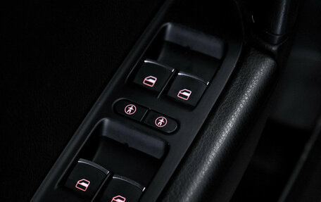 Volkswagen Touareg III, 2012 год, 2 050 000 рублей, 19 фотография
