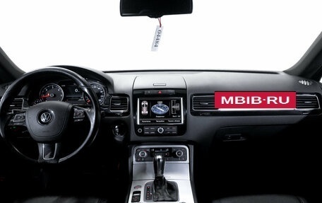 Volkswagen Touareg III, 2012 год, 2 050 000 рублей, 15 фотография