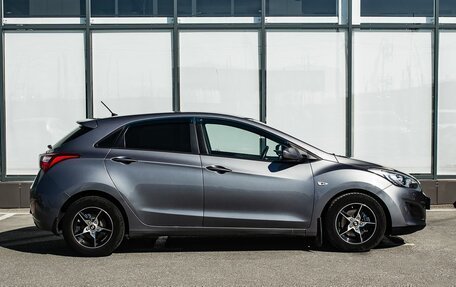 Hyundai i30 II рестайлинг, 2012 год, 900 000 рублей, 8 фотография