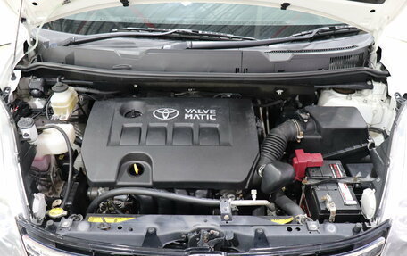 Toyota ISis I, 2013 год, 1 120 000 рублей, 9 фотография