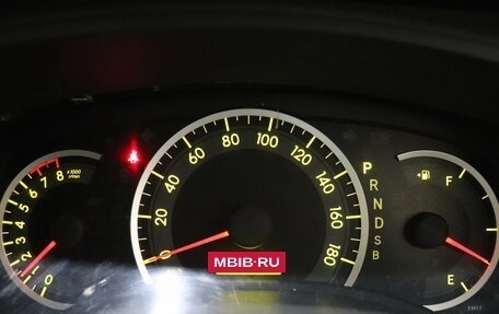 Toyota ISis I, 2013 год, 1 120 000 рублей, 13 фотография