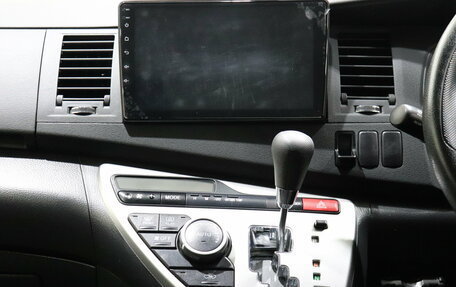Toyota ISis I, 2013 год, 1 120 000 рублей, 16 фотография