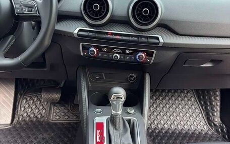 Audi Q2 I, 2022 год, 1 695 000 рублей, 10 фотография