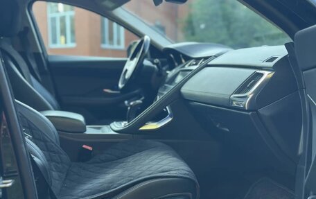 Jaguar E-Pace, 2018 год, 2 550 000 рублей, 8 фотография