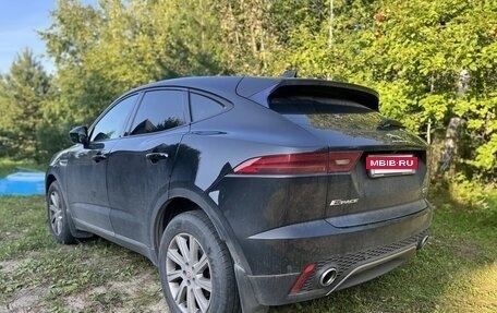 Jaguar E-Pace, 2018 год, 2 550 000 рублей, 3 фотография