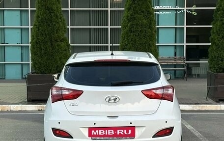 Hyundai i30 II рестайлинг, 2013 год, 970 000 рублей, 5 фотография