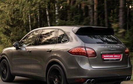 Porsche Cayenne III, 2012 год, 2 075 000 рублей, 4 фотография