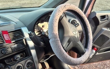 Mitsubishi Colt VI рестайлинг, 2010 год, 550 000 рублей, 14 фотография