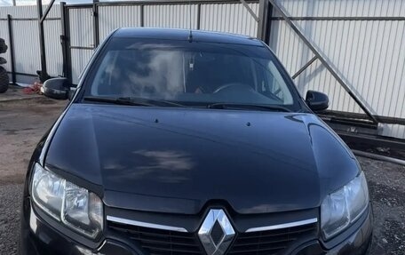 Renault Logan II, 2014 год, 550 000 рублей, 1 фотография