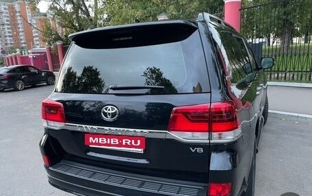 Toyota Land Cruiser 200, 2019 год, 9 500 000 рублей, 6 фотография