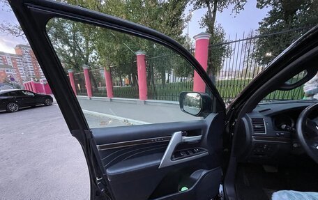 Toyota Land Cruiser 200, 2019 год, 9 500 000 рублей, 13 фотография