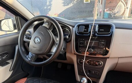 Renault Logan II, 2014 год, 550 000 рублей, 6 фотография