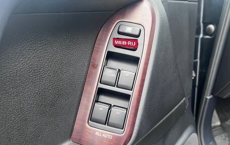 Toyota Land Cruiser Prado 150 рестайлинг 2, 2013 год, 3 650 000 рублей, 9 фотография