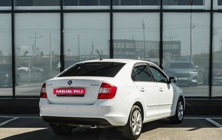 Skoda Rapid I, 2015 год, 900 000 рублей, 2 фотография