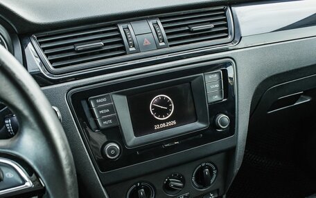 Skoda Rapid I, 2015 год, 900 000 рублей, 18 фотография