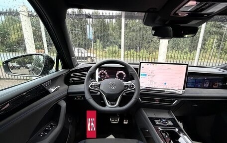 Volkswagen Tiguan, 2026 год, 4 990 000 рублей, 11 фотография