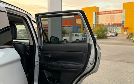 Mitsubishi Outlander III рестайлинг 3, 2022 год, 2 550 000 рублей, 11 фотография