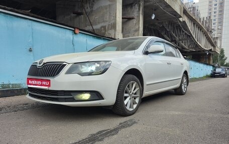 Skoda Superb III рестайлинг, 2014 год, 1 050 000 рублей, 2 фотография
