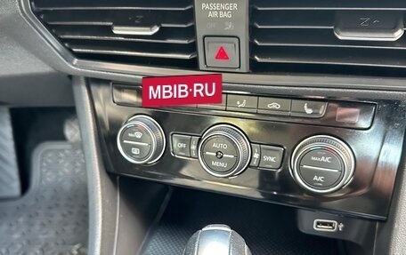 Volkswagen Jetta VII, 2019 год, 1 850 000 рублей, 19 фотография