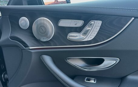 Mercedes-Benz E-Класс, 2019 год, 4 170 000 рублей, 13 фотография