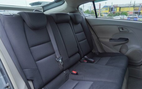 Honda Insight II рестайлинг, 2010 год, 782 000 рублей, 8 фотография