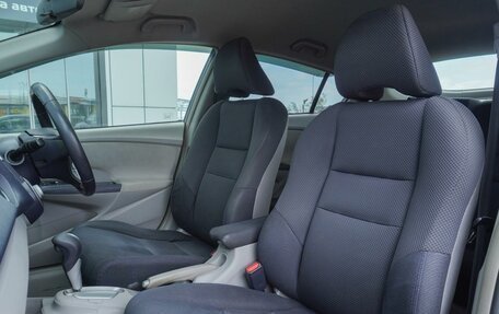Honda Insight II рестайлинг, 2010 год, 782 000 рублей, 10 фотография