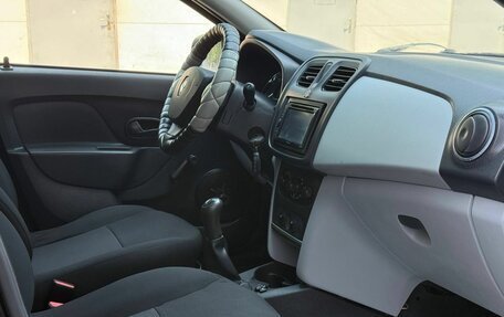 Renault Logan II, 2014 год, 452 000 рублей, 11 фотография