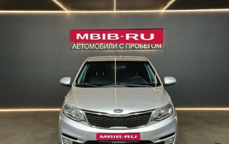 KIA Rio III рестайлинг, 2015 год, 700 000 рублей, 2 фотография