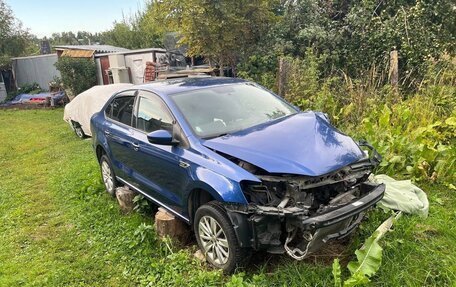 Volkswagen Polo VI (EU Market), 2018 год, 550 000 рублей, 2 фотография