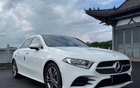 Mercedes-Benz A-Класс, 2023 год, 2 263 471 рублей, 1 фотография