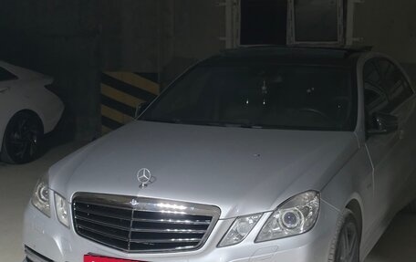 Mercedes-Benz E-Класс, 2012 год, 2 050 000 рублей, 2 фотография