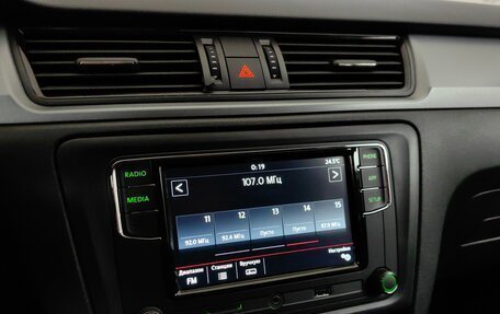Skoda Rapid I, 2018 год, 999 000 рублей, 14 фотография