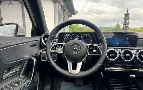 Mercedes-Benz A-Класс, 2023 год, 2 263 471 рублей, 15 фотография