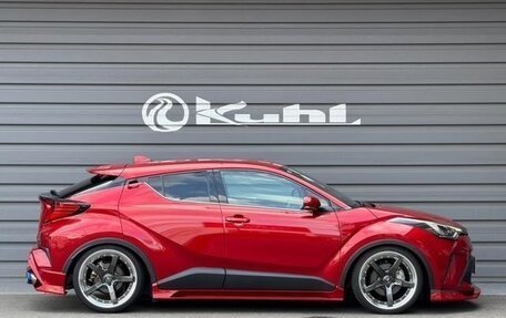 Toyota C-HR I рестайлинг, 2023 год, 2 081 700 рублей, 4 фотография
