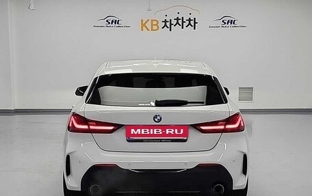 BMW 1 серия, 2022 год, 2 200 013 рублей, 4 фотография