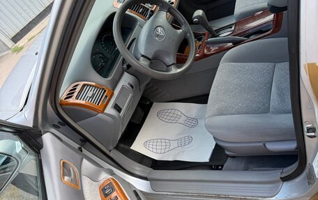 Toyota Camry V40, 2004 год, 585 000 рублей, 11 фотография