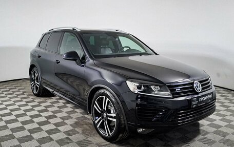 Volkswagen Touareg III, 2017 год, 3 200 000 рублей, 3 фотография