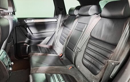 Volkswagen Touareg III, 2017 год, 3 200 000 рублей, 15 фотография