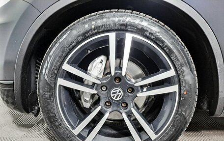 Volkswagen Touareg III, 2017 год, 3 200 000 рублей, 22 фотография