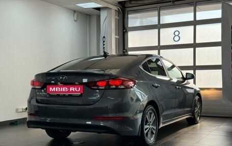 Hyundai Elantra VI рестайлинг, 2017 год, 1 099 000 рублей, 6 фотография